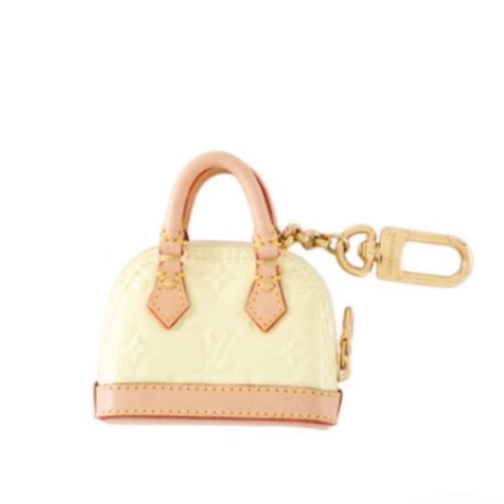 Louis Vuitton Micro Alma